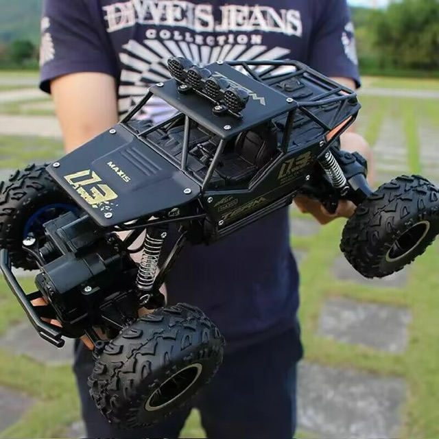 รถบังคับวิทยุ Remote Control RC Cars Rock Crawler Monster Truck Kids Toys สามารถชาร์จแบตได้